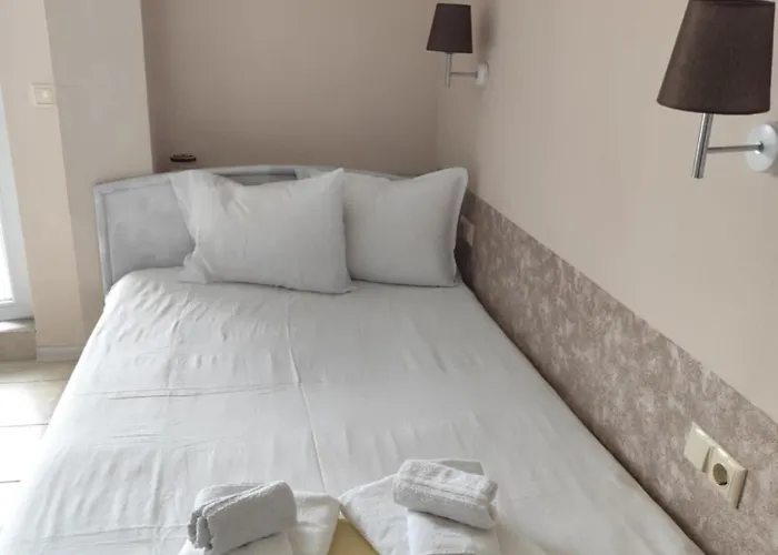 Cozy With Pool In Sunny * Slantchev Briag