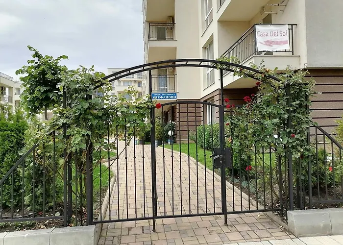 Cozy With Pool In Sunny 公寓